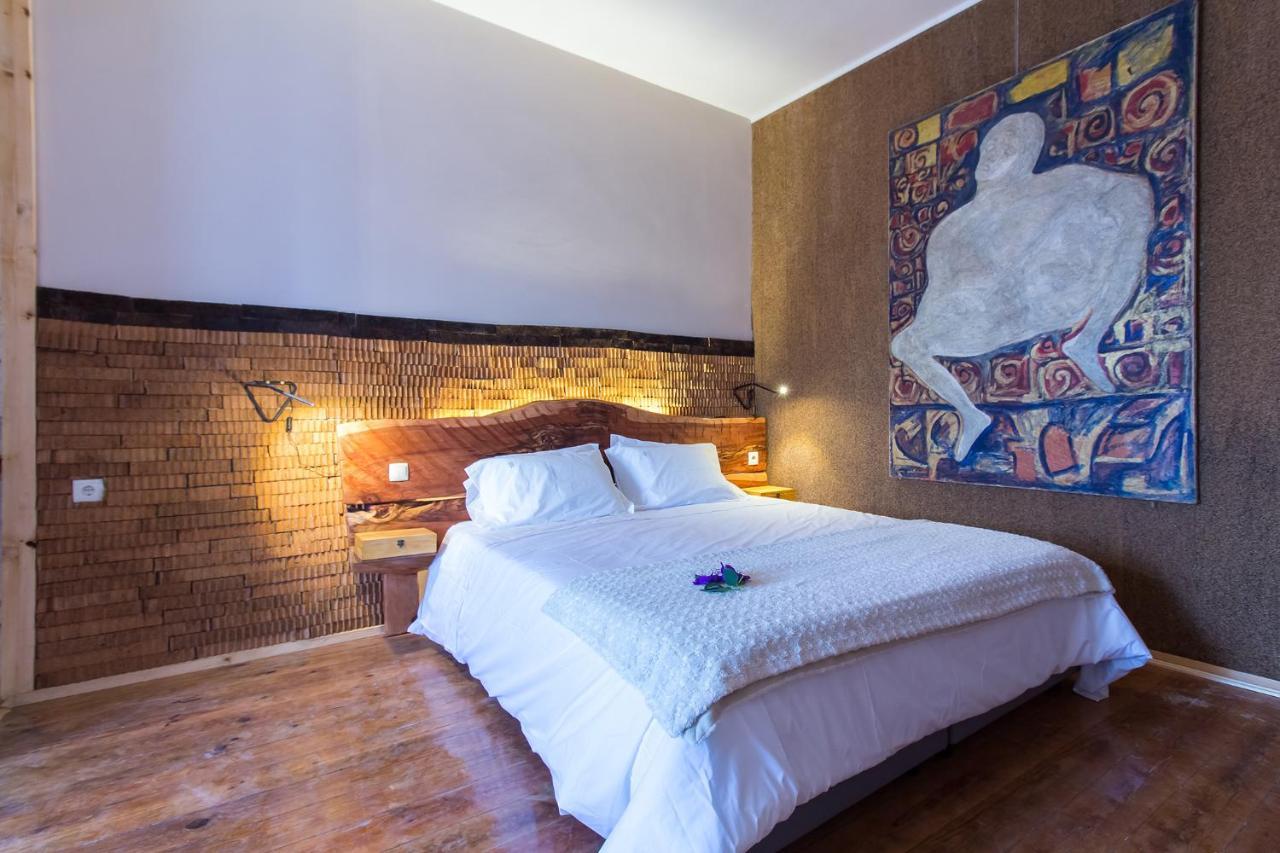 Feel At Home Guest House โอวาร์ ภายนอก รูปภาพ
